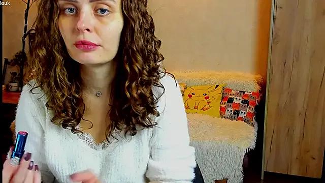 mia_grantes from StripChat is Freechat