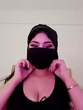 Miaa-arab from StripChat is Freechat