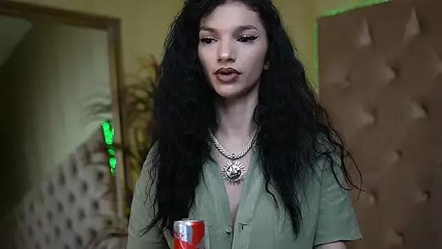 MiamiCandy from StripChat is Freechat
