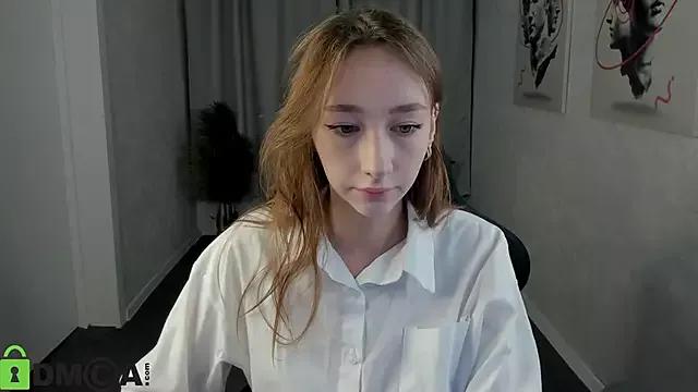 Entertain your itch for girls livestreamers with our collection of stunning models, skilled in the art of temptation and delight.