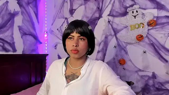 Michluxe_69 from StripChat is Freechat