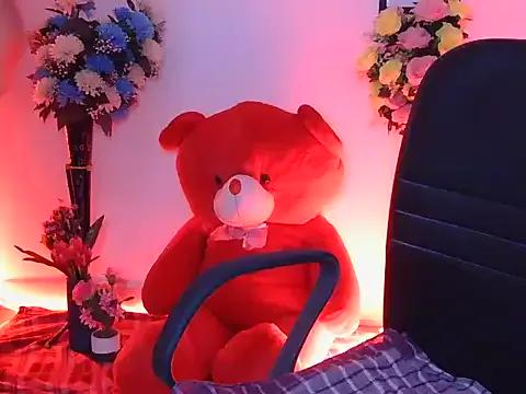 Midnight_Sana from StripChat is Freechat