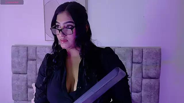 Entertain your itch for girls livestreamers with our collection of stunning models, skilled in the art of temptation and delight.