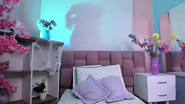 miiaStorm from StripChat is Freechat
