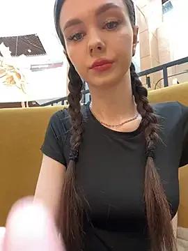 Photos of MilaBee from StripChat is Freechat
