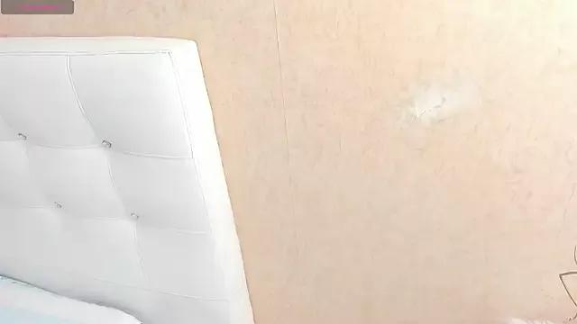 Miladiosa from StripChat is Freechat