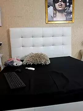 Miladiosa from StripChat is Freechat