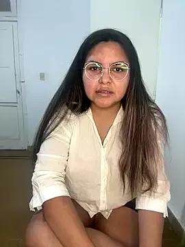 Milagros-nicol from StripChat is Freechat