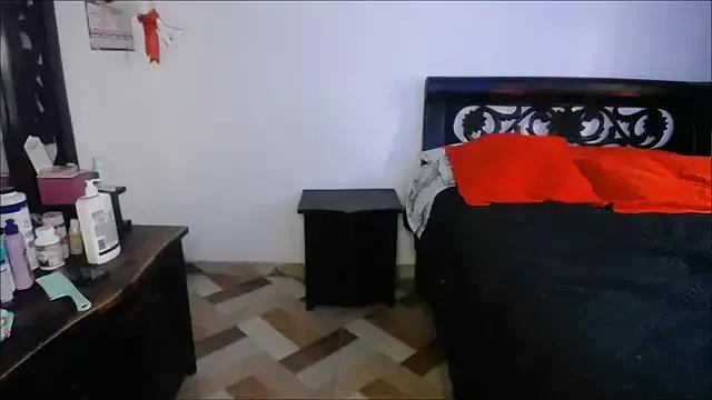MilfTammyJones from StripChat is Freechat