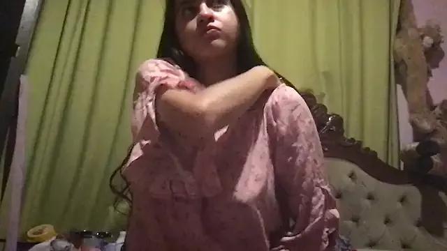 Miliboobs_ from StripChat is Freechat