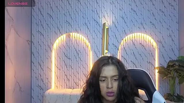 milky_tx from StripChat is Freechat