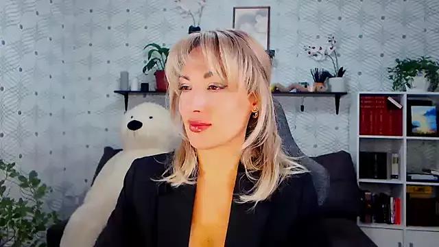 Entertain your itch for girls livestreamers with our collection of stunning models, skilled in the art of temptation and delight.