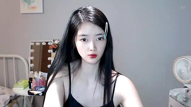 Mimi-cnbaby from StripChat is Freechat