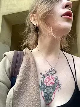 Mimiumu from StripChat is Freechat
