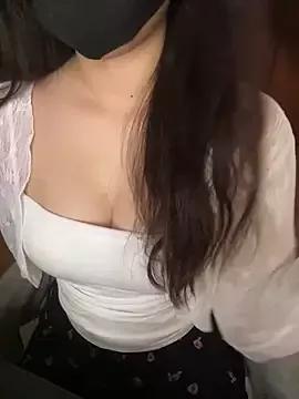 Miraa_22 from StripChat is Freechat