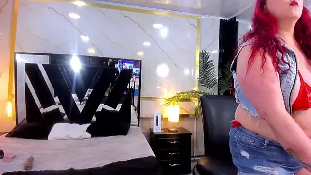 Entertain your itch for girls livestreamers with our collection of stunning models, skilled in the art of temptation and delight.