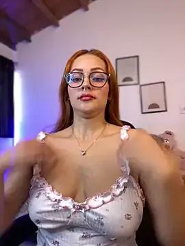 Entertain your itch for girls livestreamers with our collection of stunning models, skilled in the art of temptation and delight.