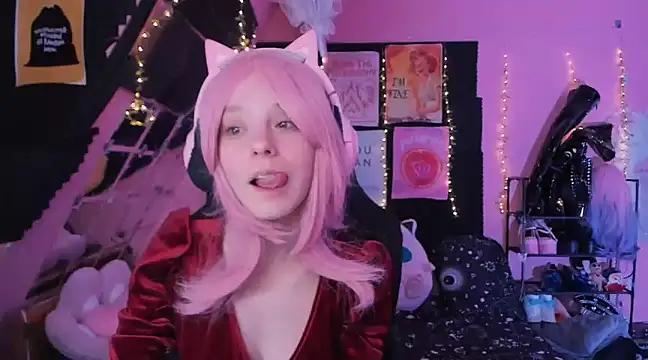 Miss_Astravert from StripChat