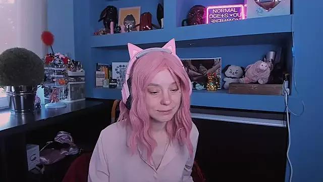 Miss_Astravert webcams show profile image 