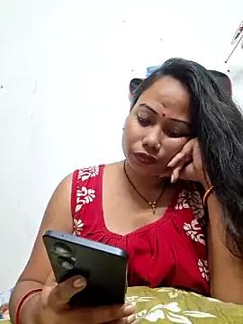 Entertain your itch for girls livestreamers with our collection of stunning models, skilled in the art of temptation and delight.