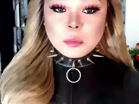 Miss_CassieXX from StripChat is Freechat