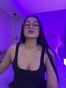 miss_elissa11 from StripChat is Freechat