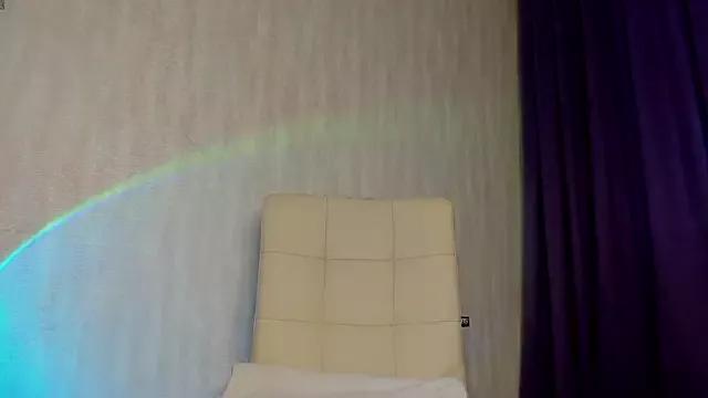Miss_Kreez from StripChat is Freechat