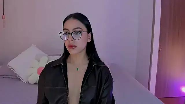 Entertain your itch for girls livestreamers with our collection of stunning models, skilled in the art of temptation and delight.
