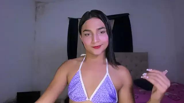Entertain your itch for girls livestreamers with our collection of stunning models, skilled in the art of temptation and delight.