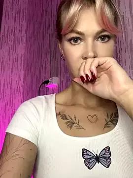 Entertain your itch for girls livestreamers with our collection of stunning models, skilled in the art of temptation and delight.
