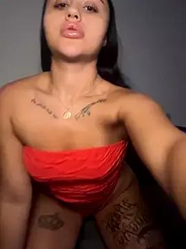 Missmilawild from StripChat is Freechat