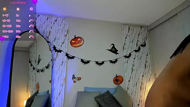 MissVioleet_ from StripChat is Freechat