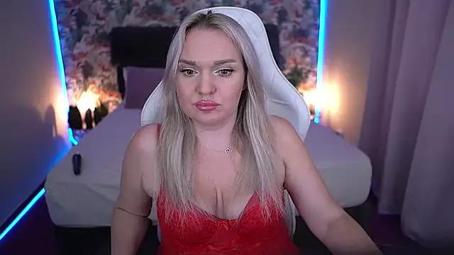 MissyMartinez from StripChat is Freechat