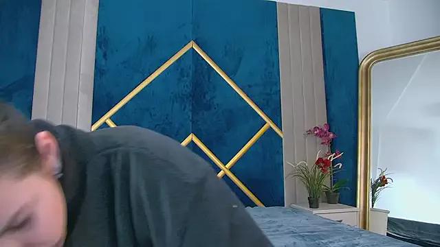 MisteryBlush from StripChat is Freechat