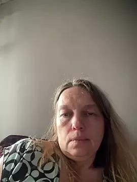 MIUNELLY from StripChat is Freechat