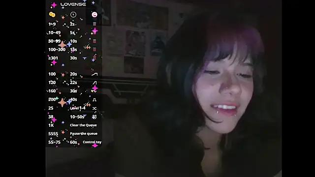 mixie_cute from StripChat