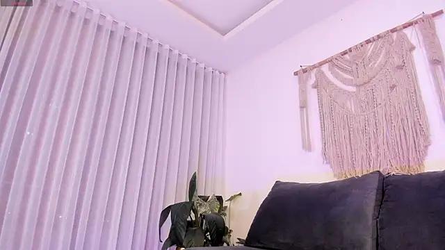 molly_cams8 from StripChat is Freechat