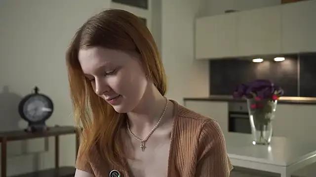 MollyBushh from StripChat is Freechat