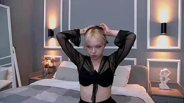 Entertain your itch for girls livestreamers with our collection of stunning models, skilled in the art of temptation and delight.