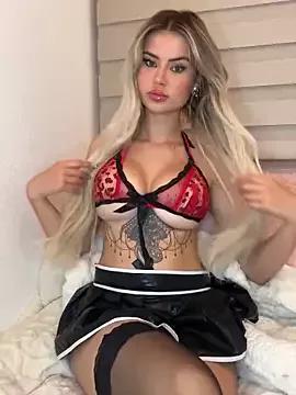 Entertain your itch for girls livestreamers with our collection of stunning models, skilled in the art of temptation and delight.