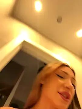 Entertain your itch for girls livestreamers with our collection of stunning models, skilled in the art of temptation and delight.