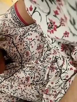 MONA_LISA22 from StripChat is Freechat