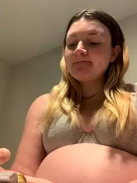 mondaylovesyou1 from StripChat is Freechat