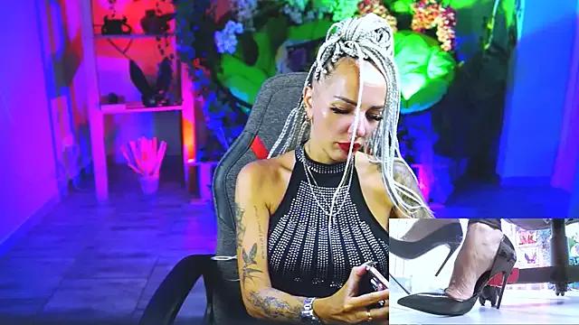 Entertain your itch for girls livestreamers with our collection of stunning models, skilled in the art of temptation and delight.