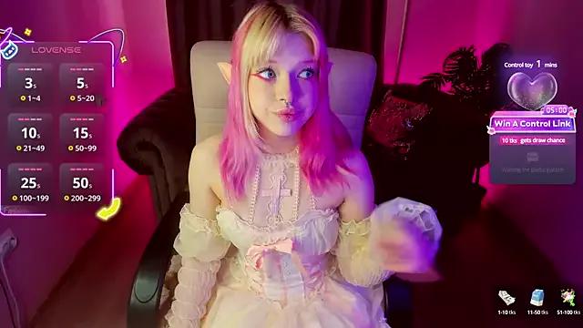 Entertain your itch for girls livestreamers with our collection of stunning models, skilled in the art of temptation and delight.