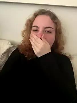 moongiu from StripChat is Freechat