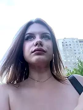 Moonlight_Lina from StripChat is Freechat