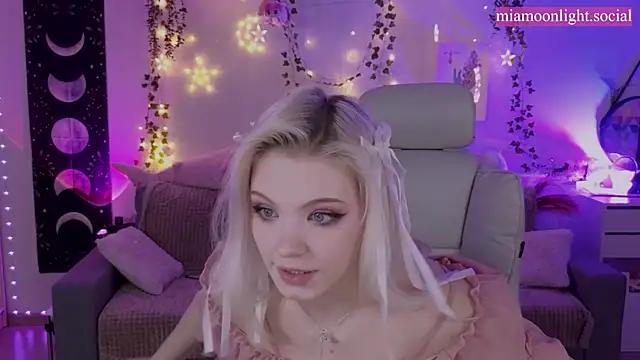 Entertain your itch for girls livestreamers with our collection of stunning models, skilled in the art of temptation and delight.