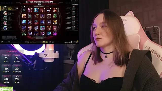 Entertain your itch for girls livestreamers with our collection of stunning models, skilled in the art of temptation and delight.