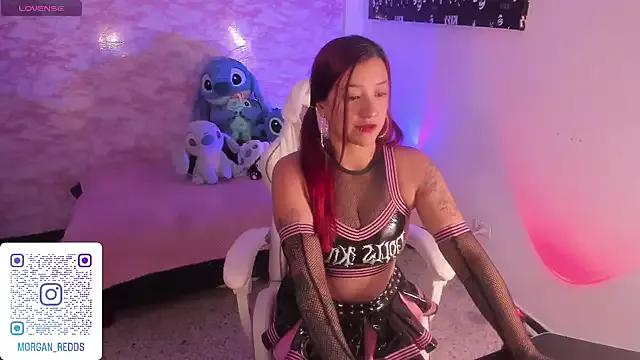 morgan_redds__ from StripChat is Freechat